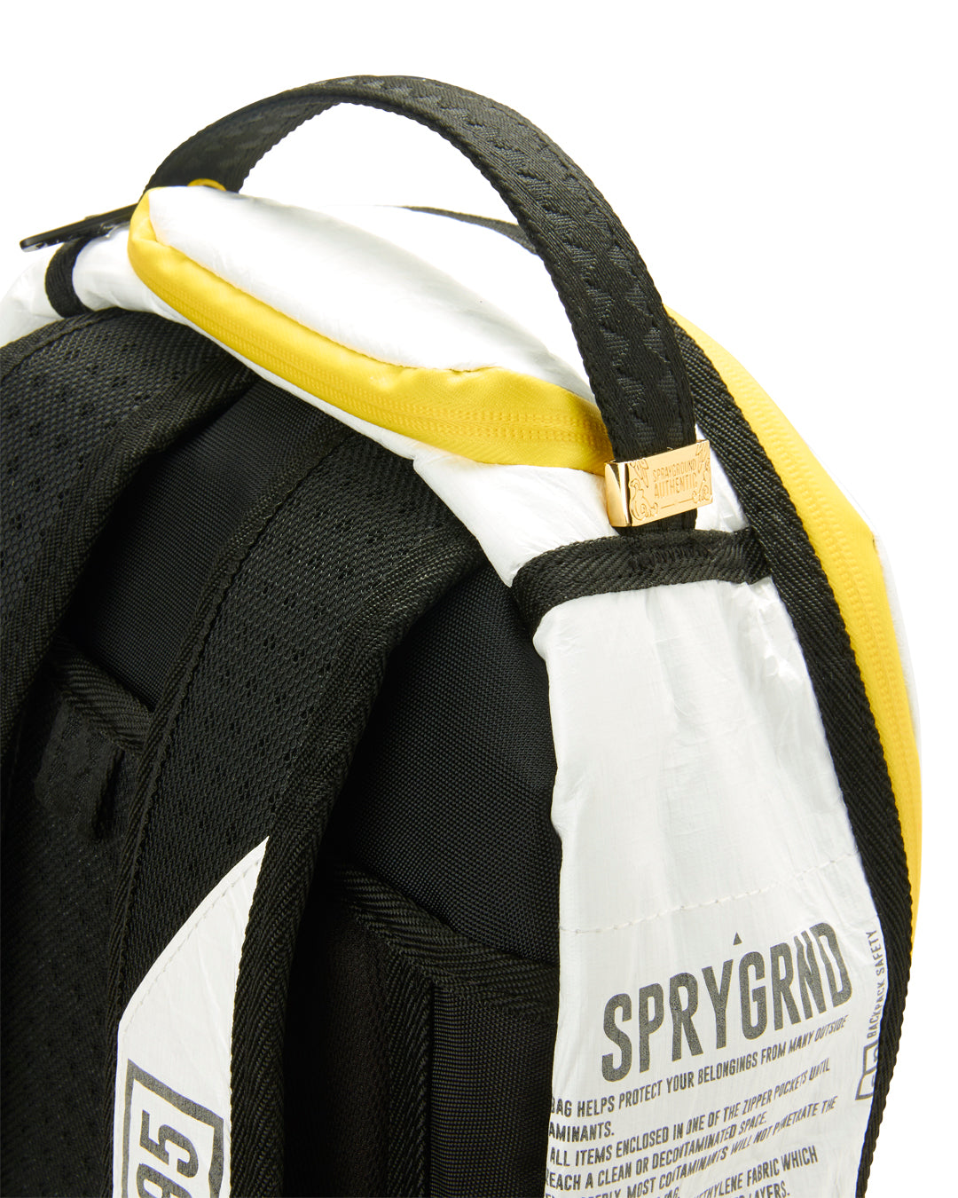 SG95 KEEP BACK!PACK TYVEK 3M SHARK