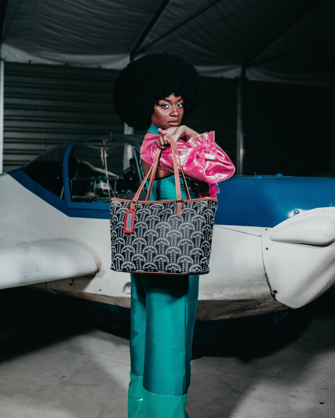 ILLUCHAINS TOTE